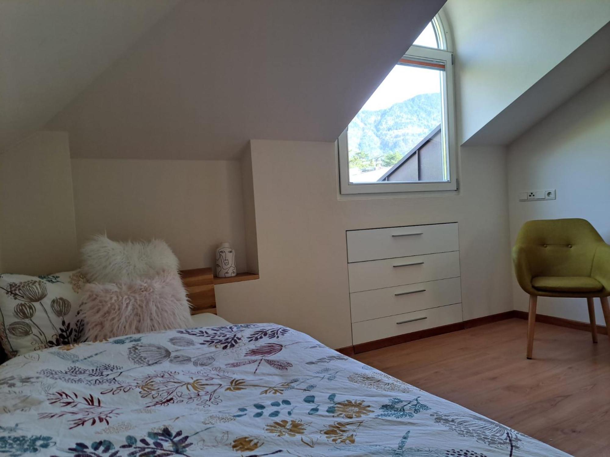 Mansarde Zeder In Privatvilla Im Zentrum Merans Apartamento Merano